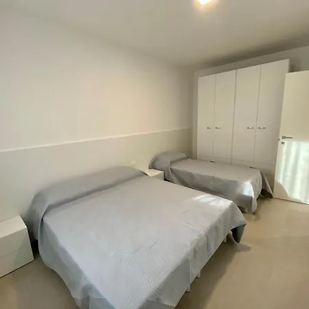 Apartman Modern Flat 300m From The Bibione